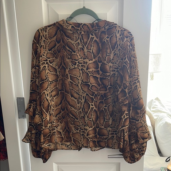 Animal Print Ruffle Blouse - Picture 2 of 3